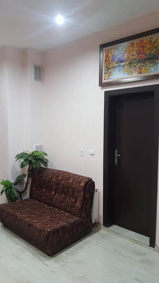 Guest House Chinar 08 Kirkowo Exterior foto